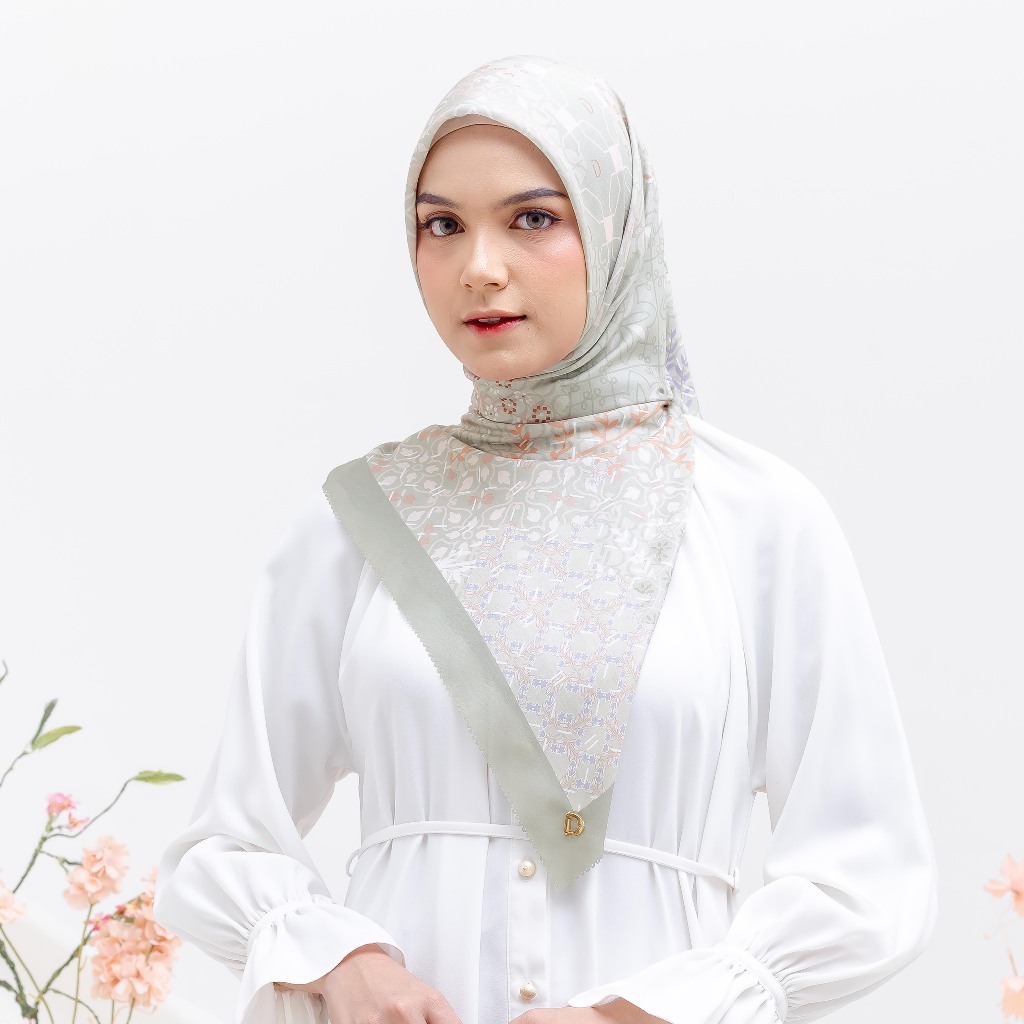 DJAMILA SCARF HIJAB SEGI EMPAT LESTARI