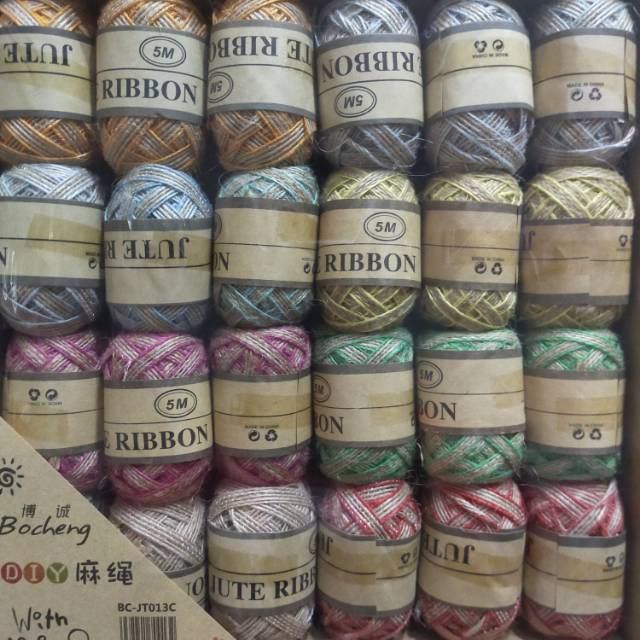 

Tali goni lebar warna per gulung isi 5m