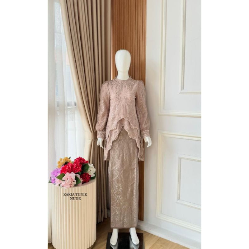 Set Kebaya Zakia Set Kebaya Tunik Set Kebaya Tille Set Kebaya Kutubaru Set Kebaya Cantik Kebaya