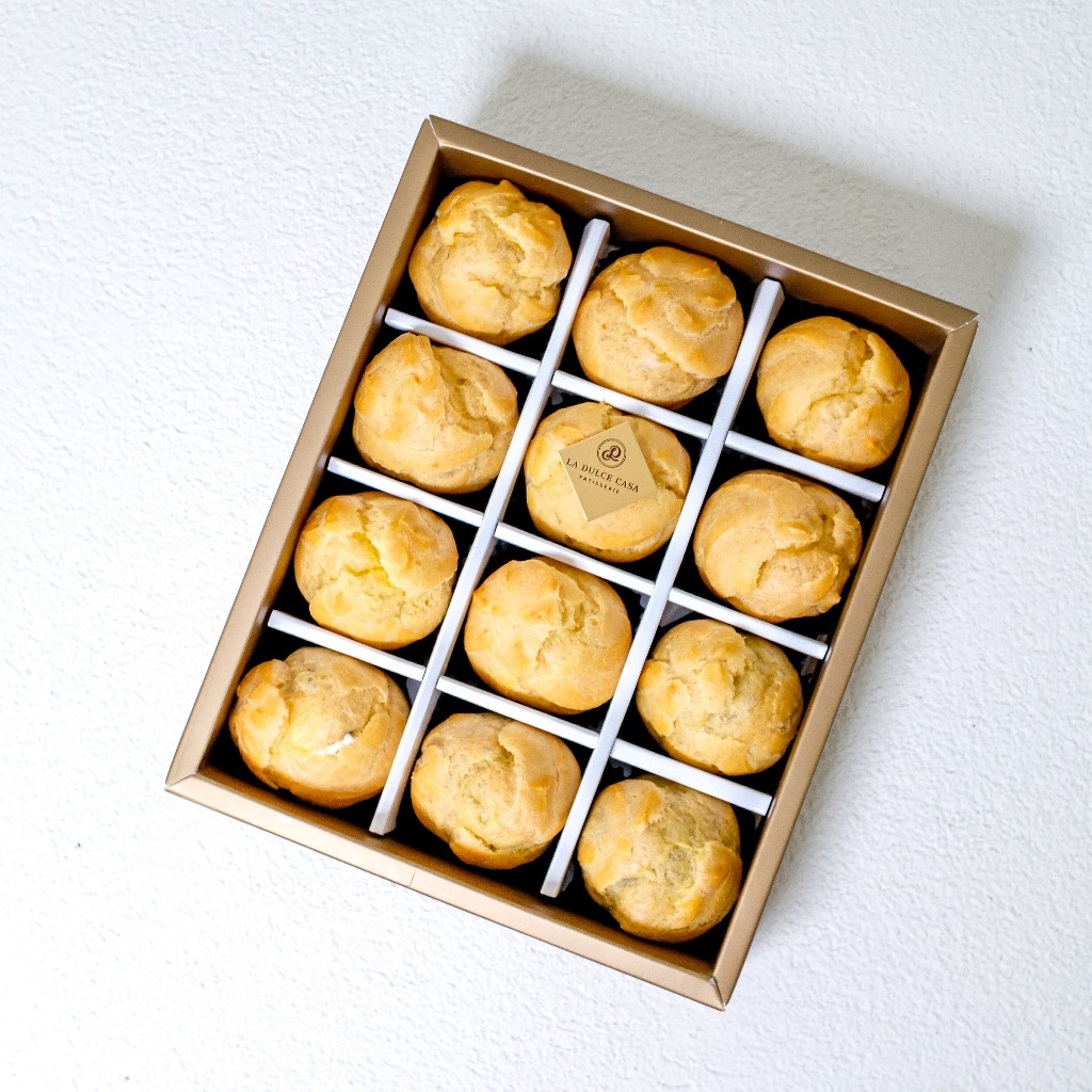 

Soes emma choux kue gift hampers birthday lebaran eid mubarak