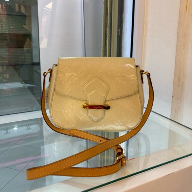 preloved LV bell flower white 2011