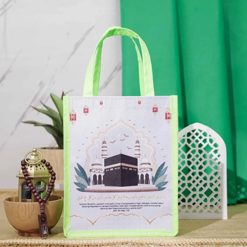 

Tas oleh-oleh umroh dan haji bahan polyester