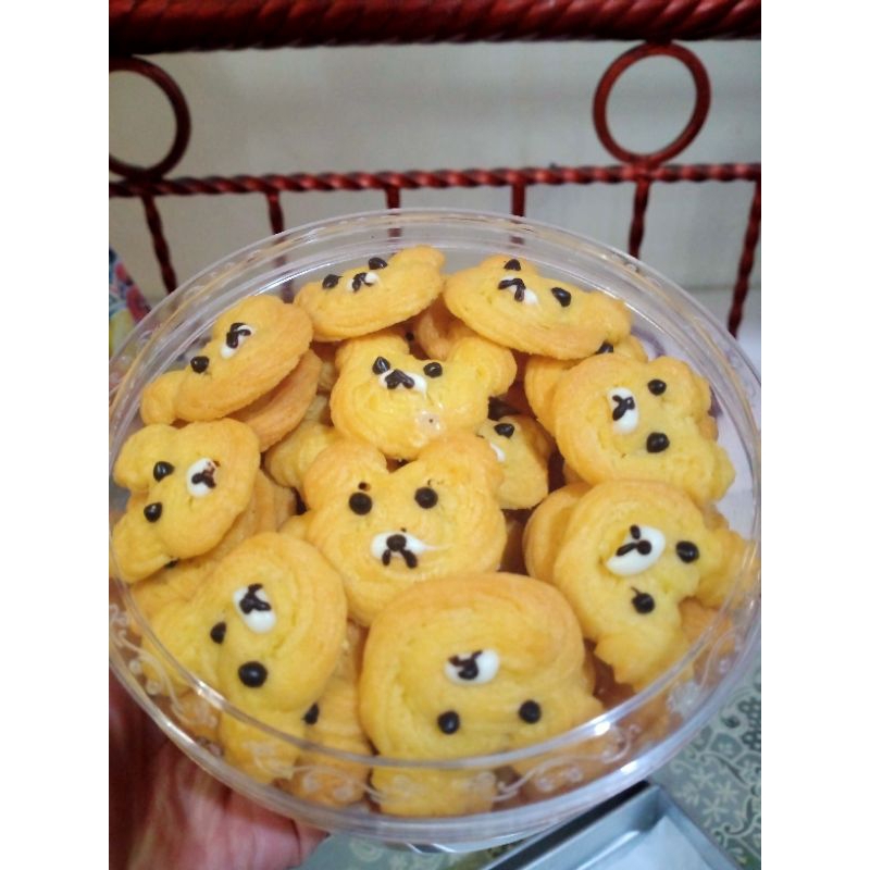 

Kue Kering Karakter Beruang