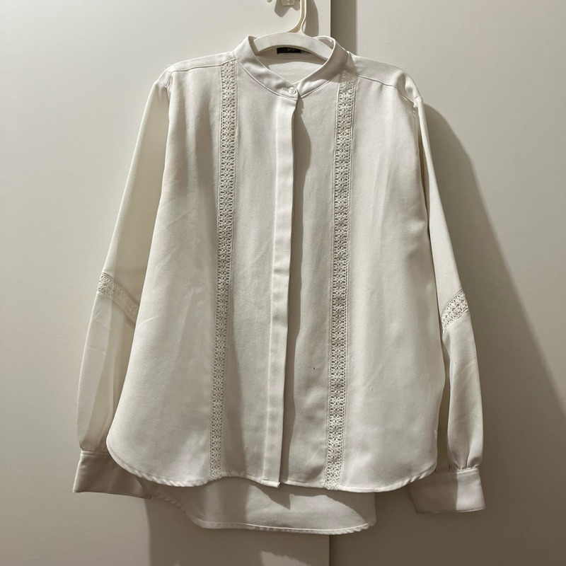 Kemeja / Blouse Putih by StYves