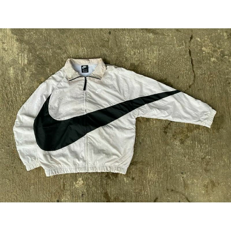 Jaket Nike Big Swoosh