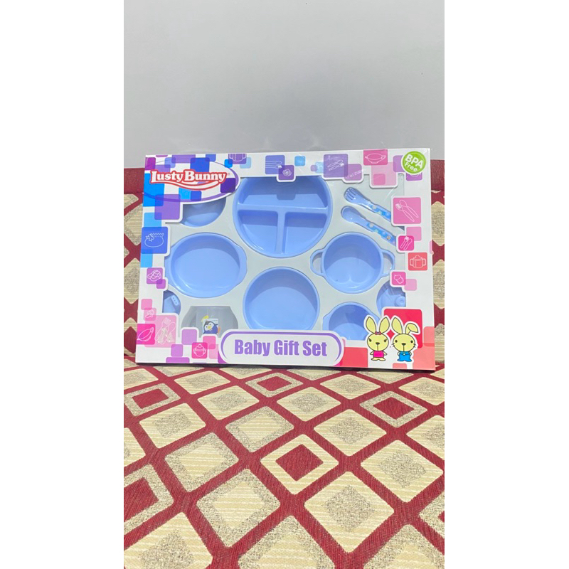 tempat makan bayi/set makan bayi/hadiah bayi