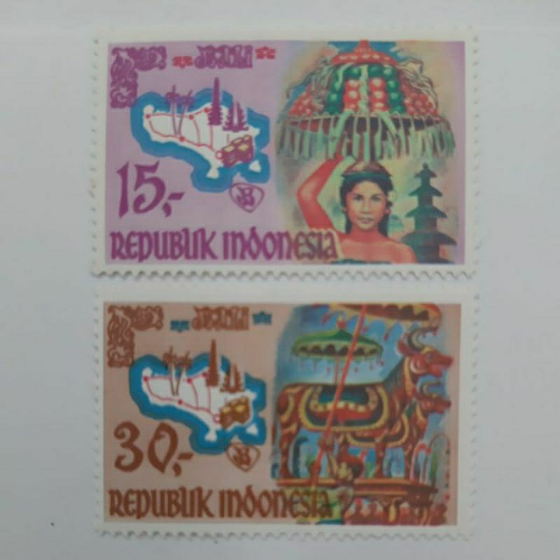 

Perangko pariwisata Pulau Dewata Bali set 2 prangko