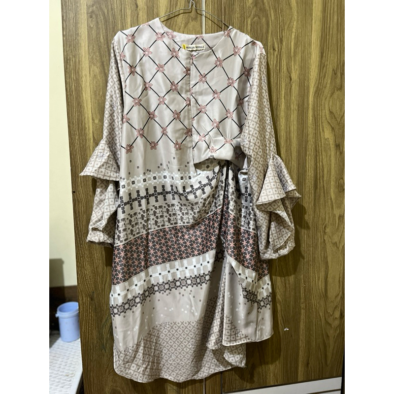 PL Tunik Vanilla Hijab