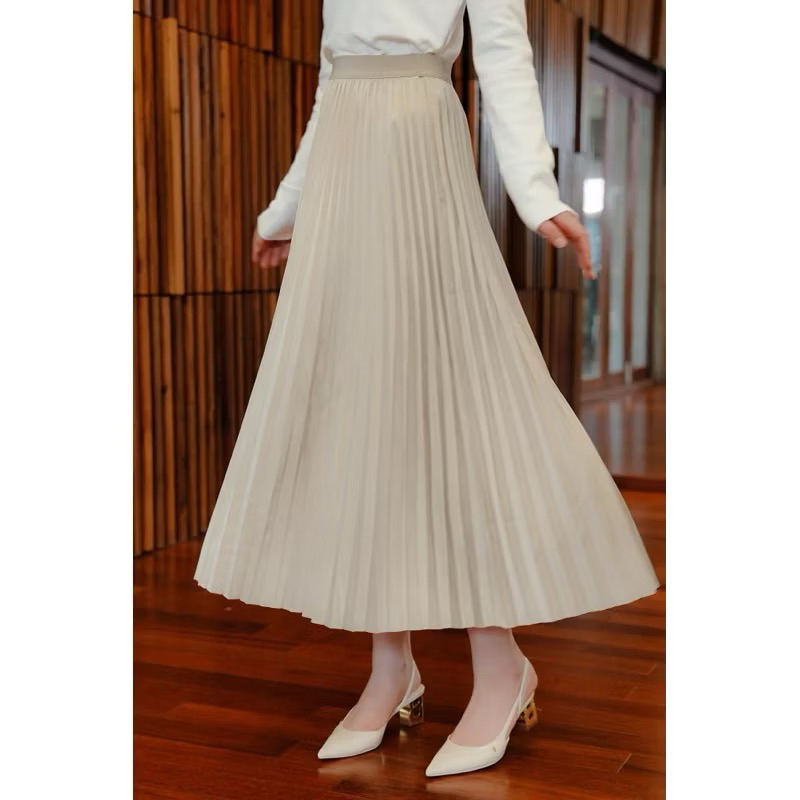 Serena pleats skirt benang jarum original