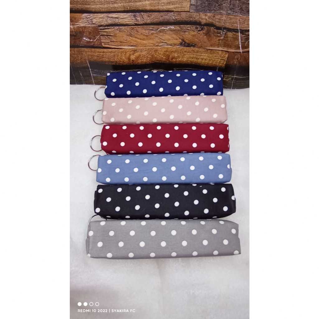 

KOTAK PENSIL//TEMPAT PENSIL//TEPAK MOTIF POLKADOT