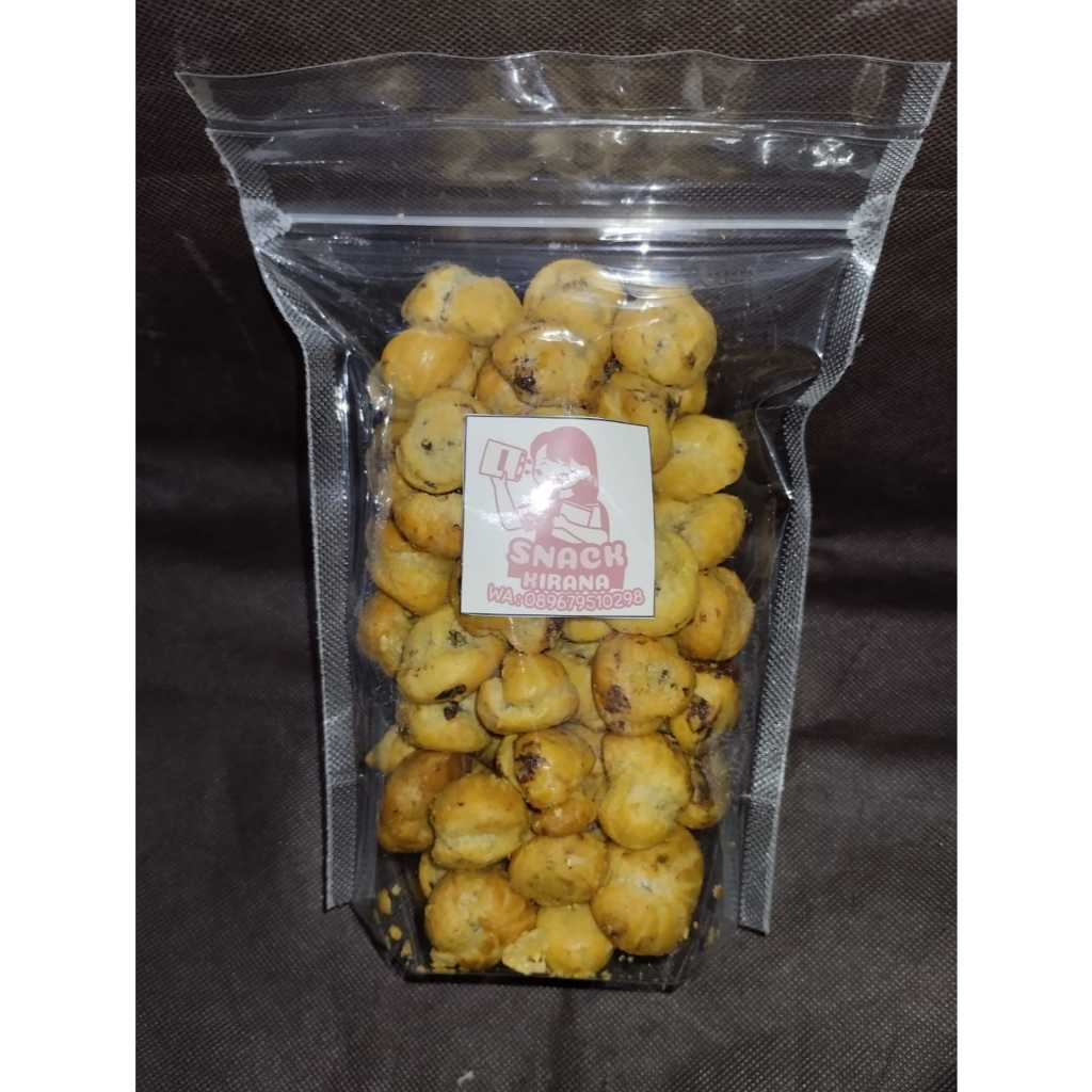 

Soes Coklat Lumer 250gr / 500gr / 1kg / 2kg Camilan Keluarga