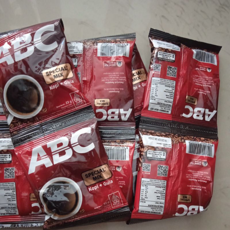 

ABC kopi special mix kopi+gula 23 gram 1 renteng isi 10 sachet