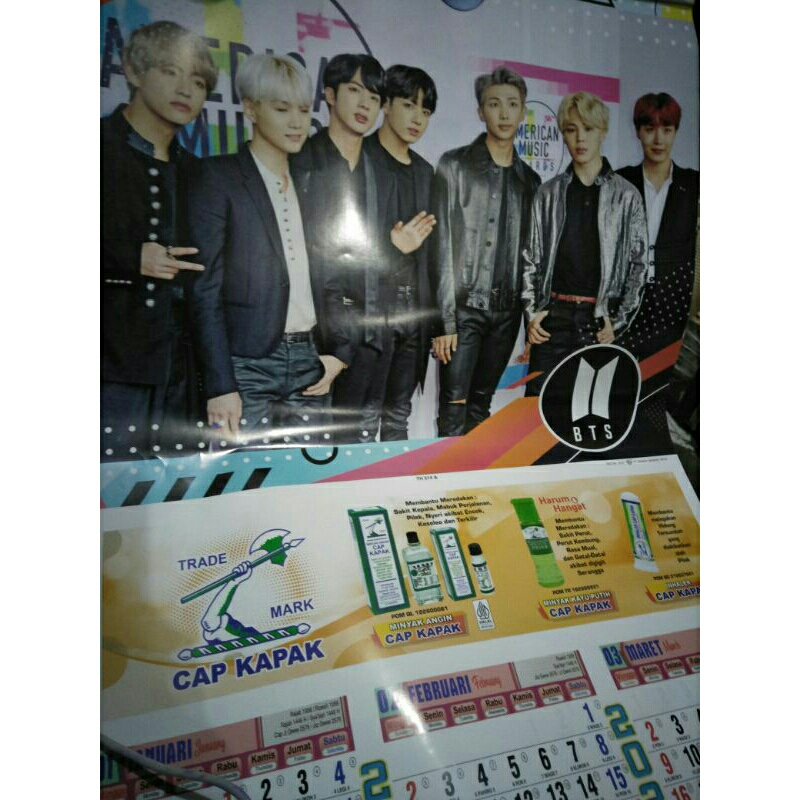 

KALENDER 2025 BTS,SHINEE,RED VELVET,BLACK PINK