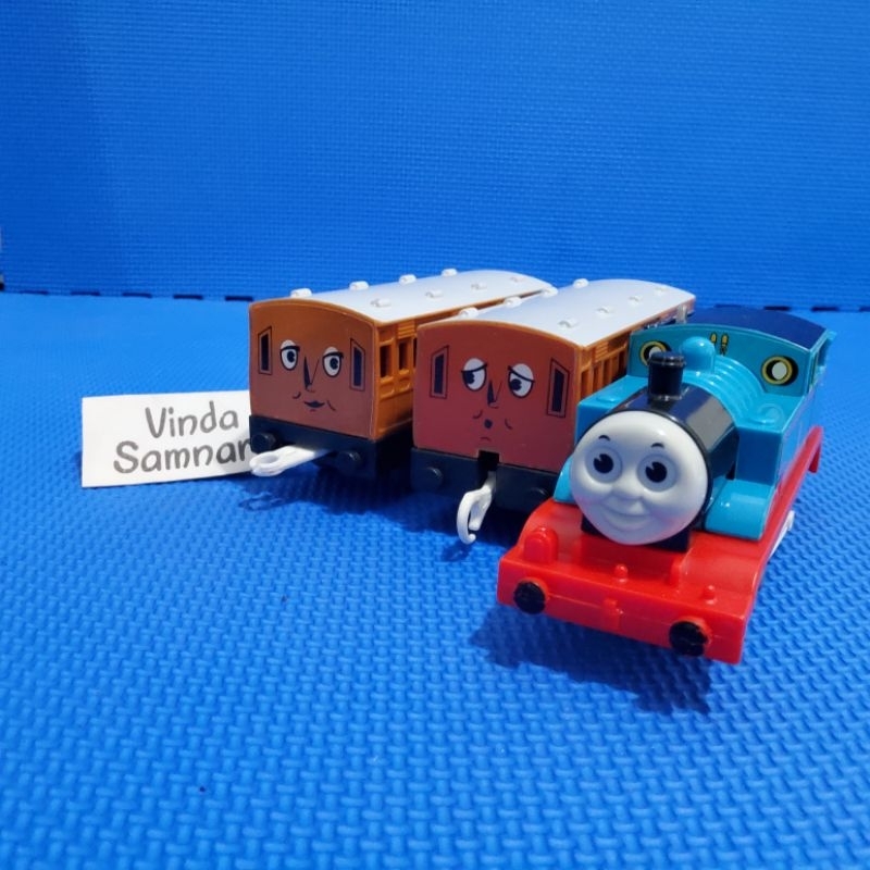Takara Tomy Kereta Plarail TS-01 Thomas And Friends Set TS01