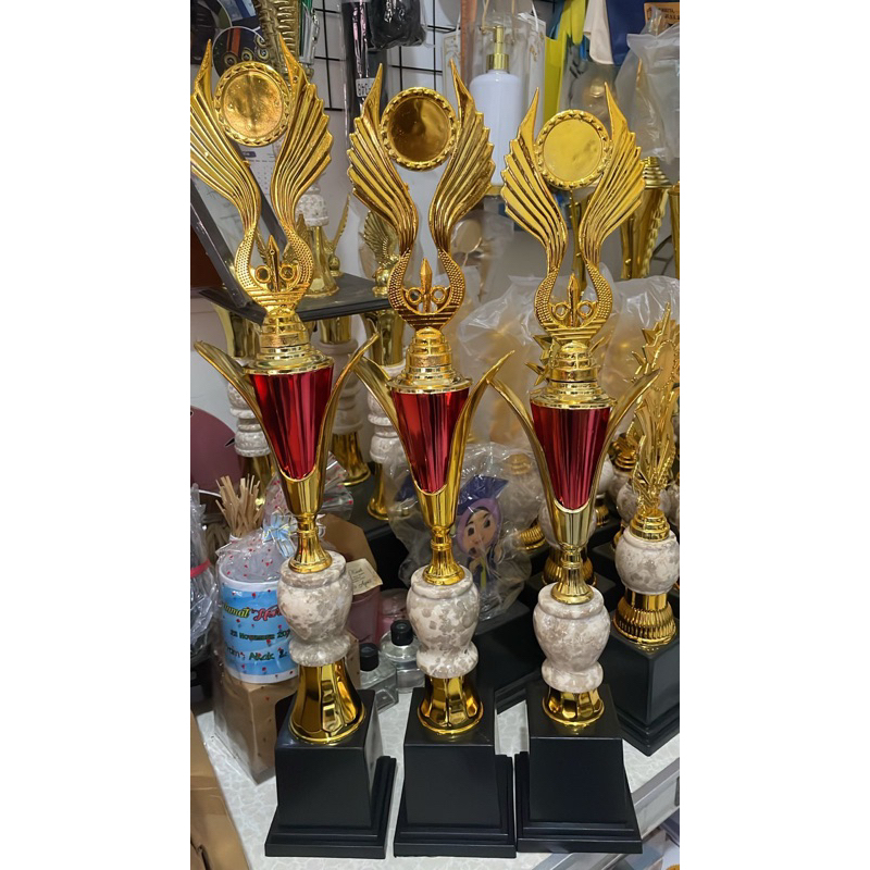 PIALA MARMER MERAH ONESET | PIALA MURAH | PIALA MARMER | PIALA PLASTIK
