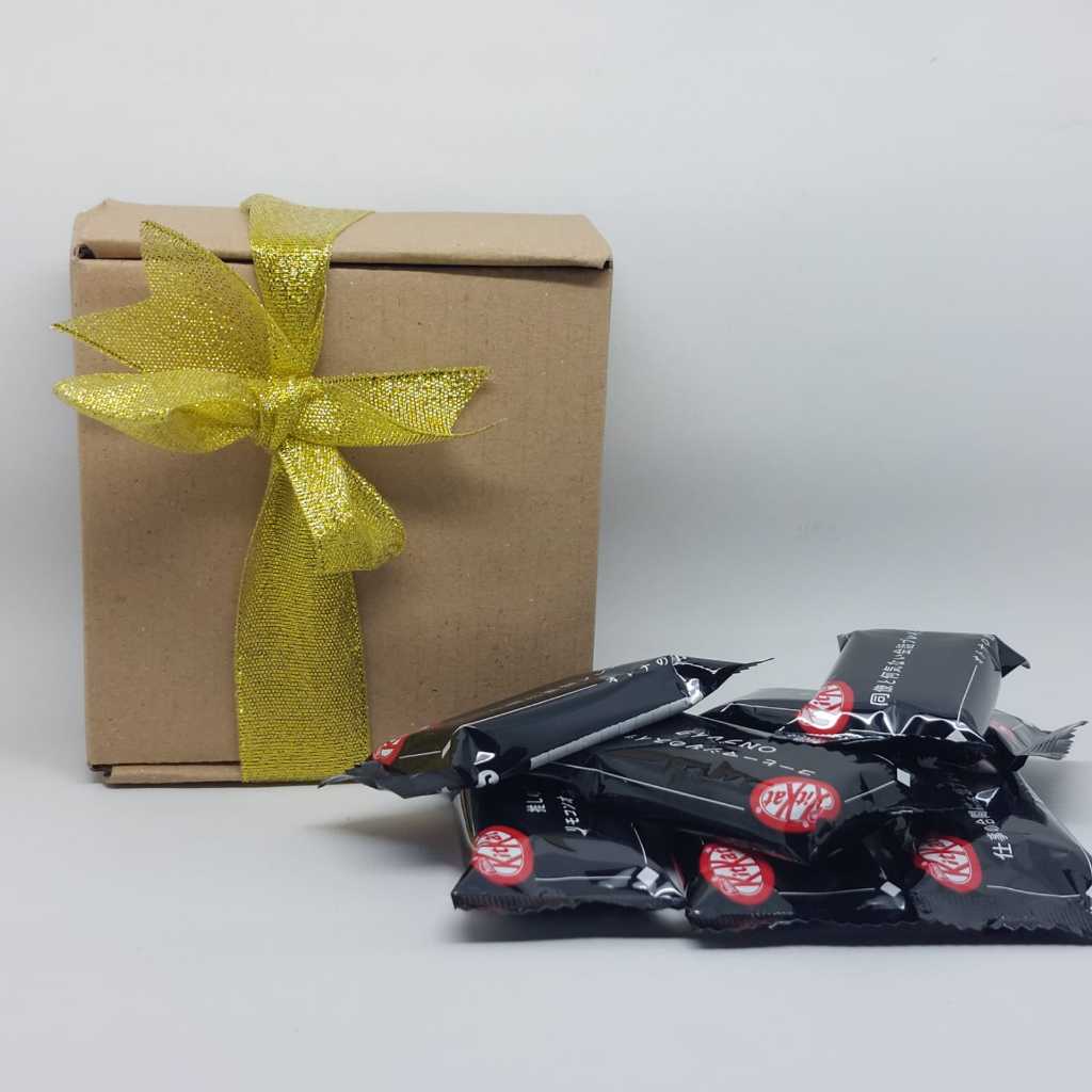 

Kitkat Dark Choco box hampers mini-hadiah-gift- isi 7 pcs- 10 Box