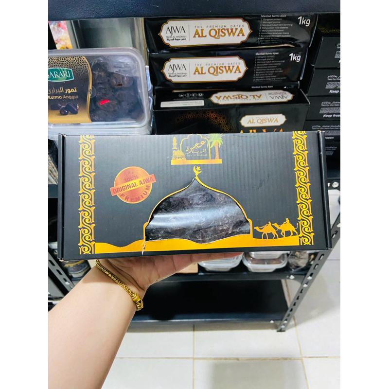 

Kurma Ajwa Al Madinah 500 Gram