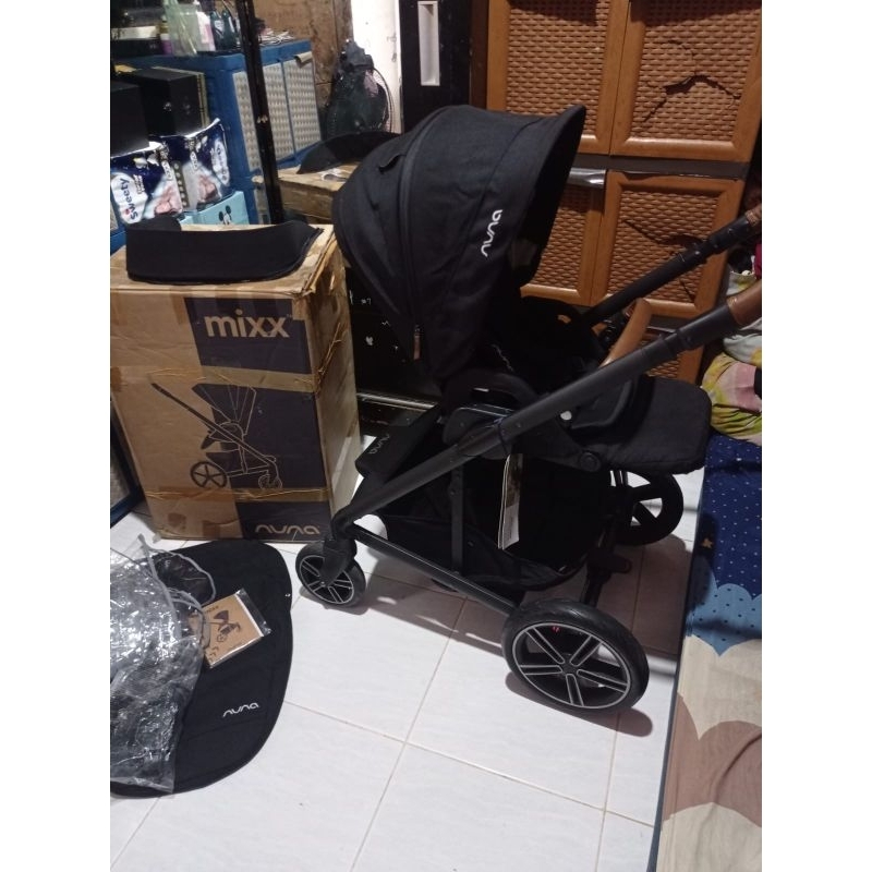 Stroller NUNA MIXX Next 2019 warna Caviar ( Hitam ) preloved siap pakai sudah laundry