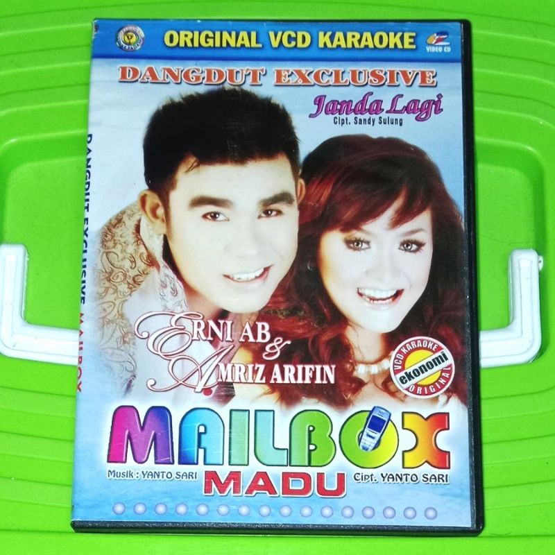 VCD DANGDUT EXCLUSIVE ERNI AB AMRIZ ARIFIN Janda Lagi MAILBOX MADU V CD ORIGINAL