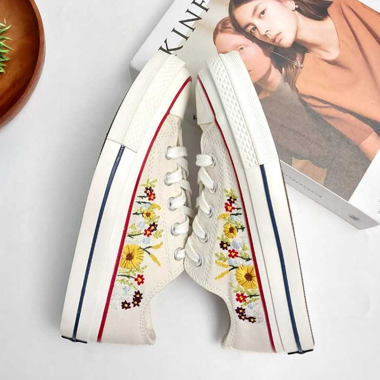 AZURA LOW SHOES EMBROIDERY-SEPATU ORIGINAL CONVERSE & SEPATU SNEAKERS KANVAS