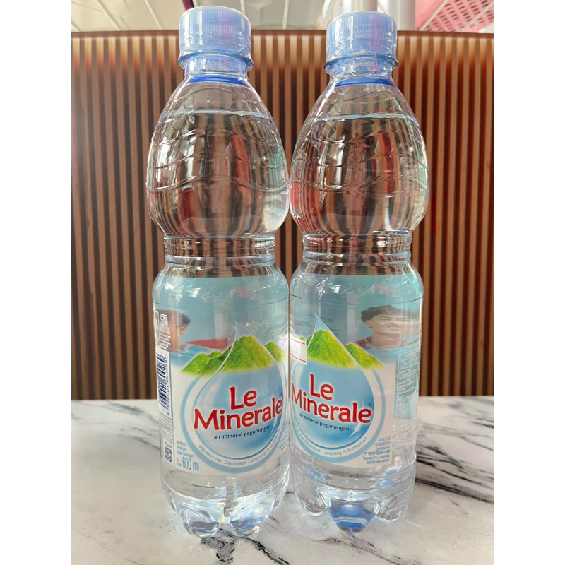 

Air Minum Le Minineral 600ml