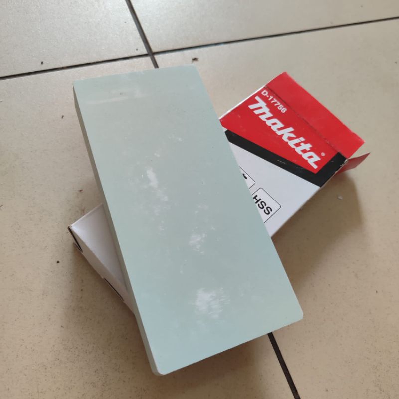 batu asah pisau 6 inch Merek MAKITA