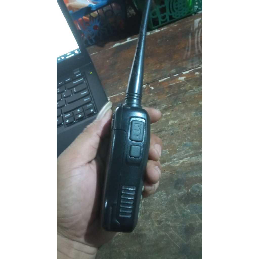 radio HT merek LUPAX