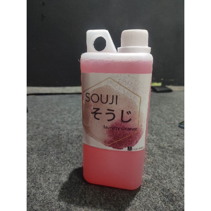 Deterjen cair 1 liter akasia