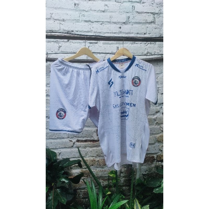 Jersey Arema FC 2021-2022 Away