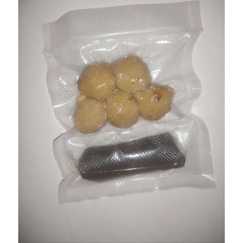 

Pempek Ikan Adaan isi 5 sudah termasuk cuko