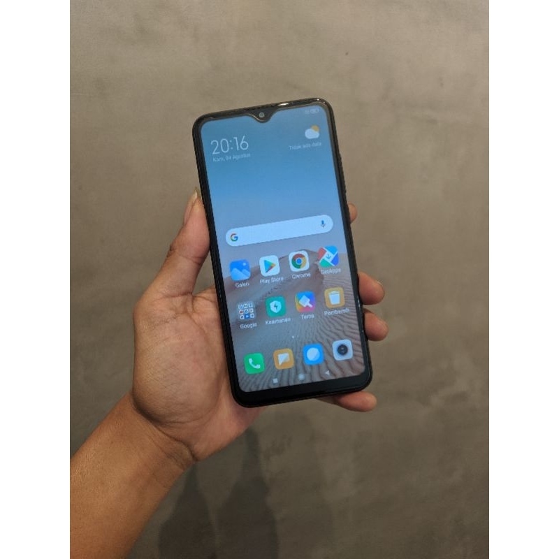 Hp seken Redmi 8a 32+2 gb 4g lte os 10 type c normal garansi