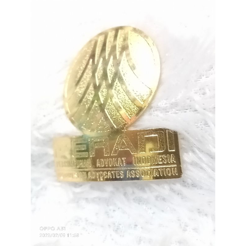 PIN ( PERADI ) terbaru polos