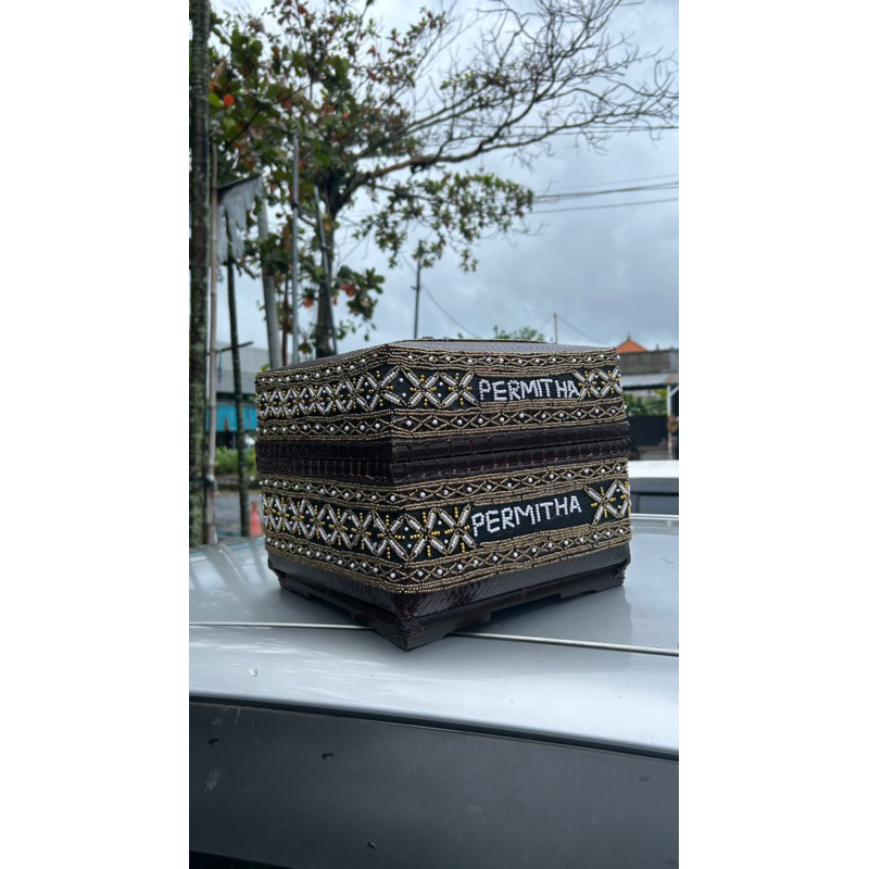 FREE isi nama Keben payet klasik/ keben payet / keben klasik ukiran 28 cm list sibeh