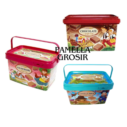 

JAJAN LEBARAN BISKITOP WAFER CUBE TOPLES PERSEGI 180 GR