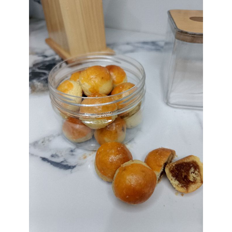 

Nastar Premium Kue Kering Kuker