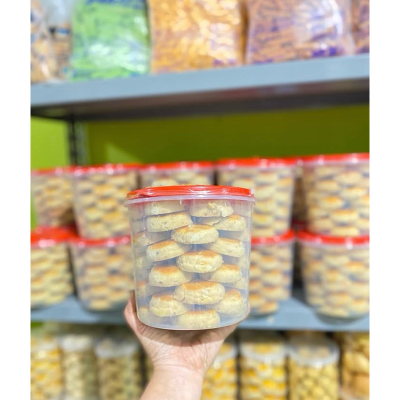 

Kue Kacang Jember