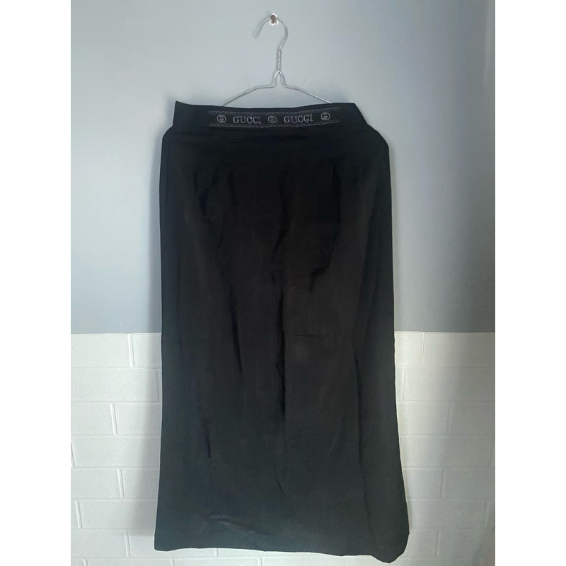 preloved || rok hitam dasar