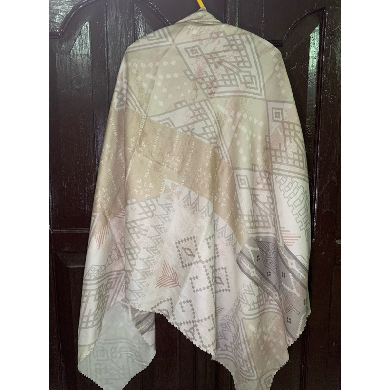 preloved hijab wearing klamby x hamidah