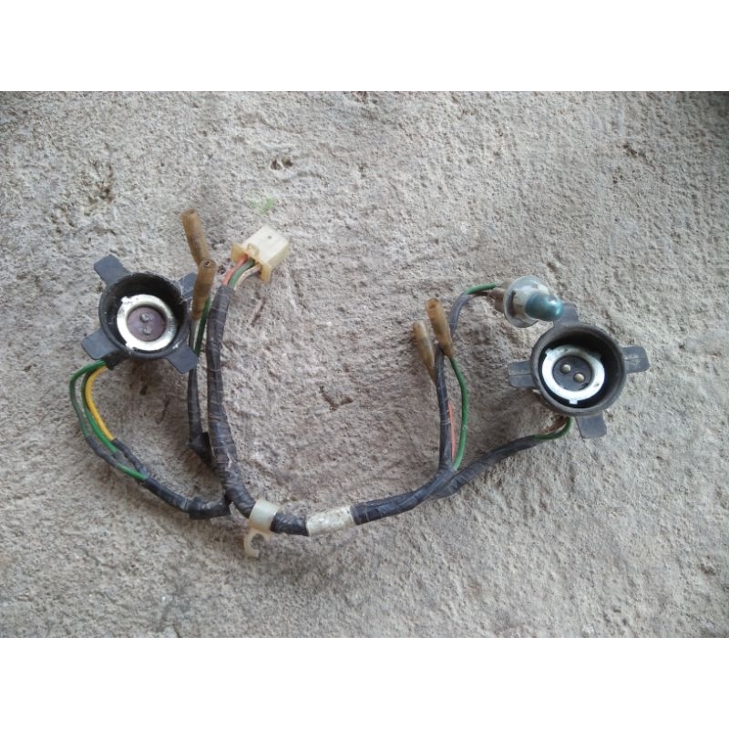 Soket Socket Piringan Lampu Tiger Revo Mata Moto PC Ori Original