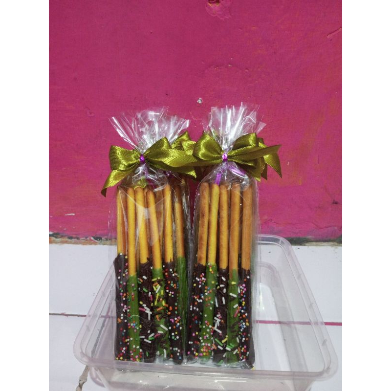 

CHOCO STIK (STIK BALUT COKLAT ANTI BERANTAKAN)