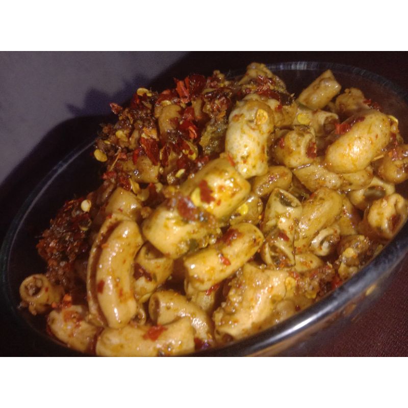 

Makroni Pedas Daun Jeruk