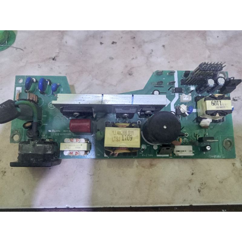 power suplay proyektor proyektor benq