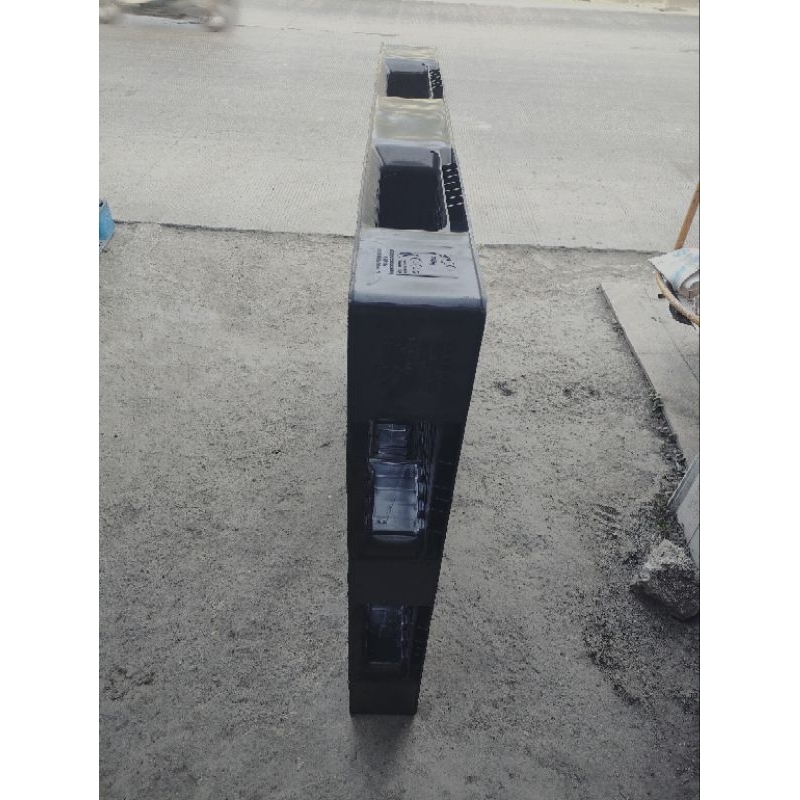 

palet plastik hitam 1.uk.110x130x15