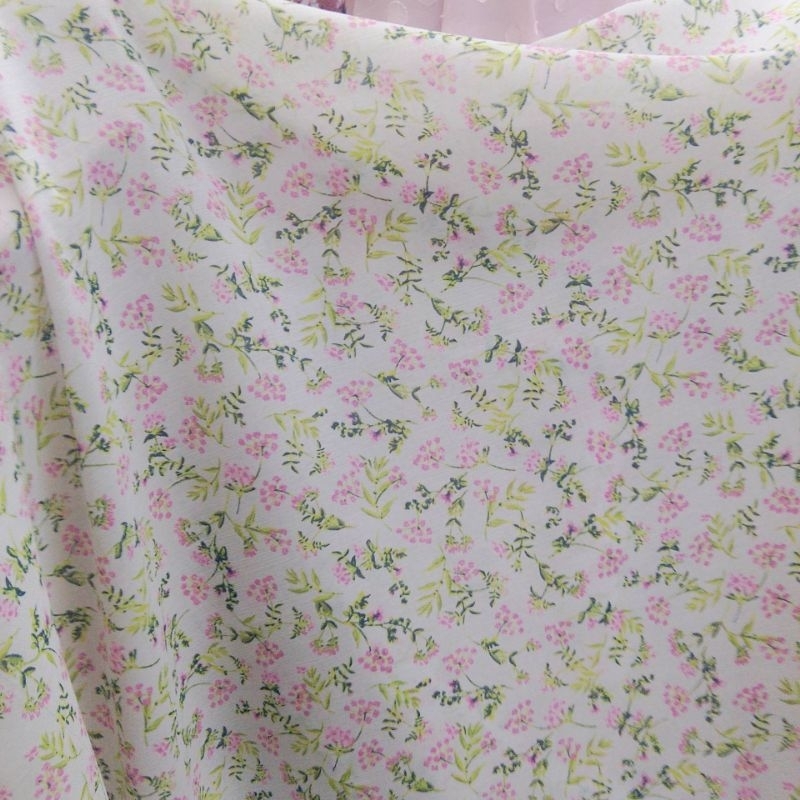 kain sifon Yoryu motif bunga kecil - kain sifon motif - kain bahan sifon - harga persetengah meter -