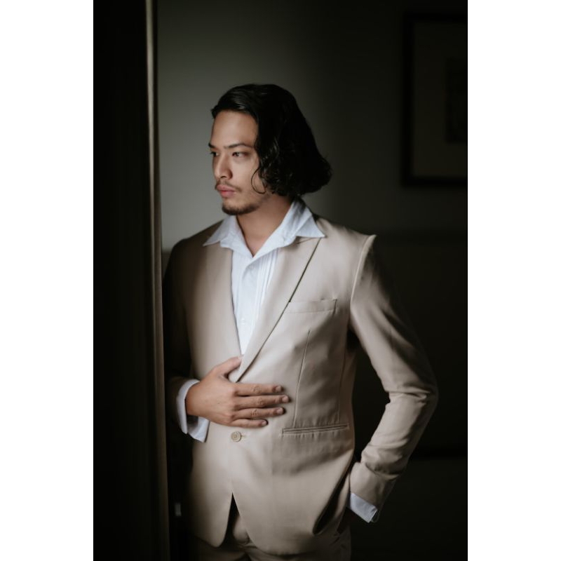 Setelan jas pria pastel slim fit