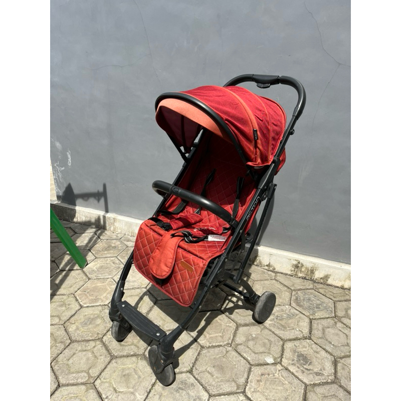 Preloved Stroller Pliko