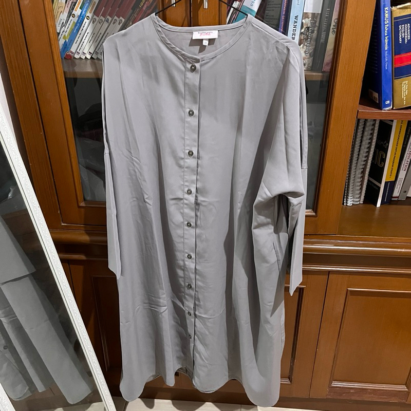 Preloved ria miranda essentials XL