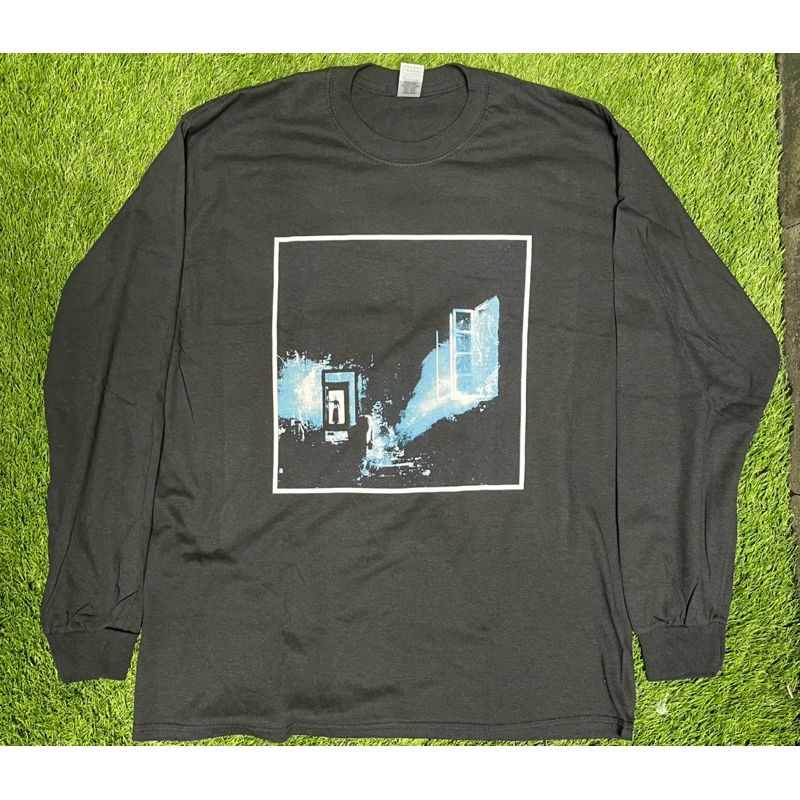 Longsleeve Knocked Loose “A Diffrent Shade Of Blue”