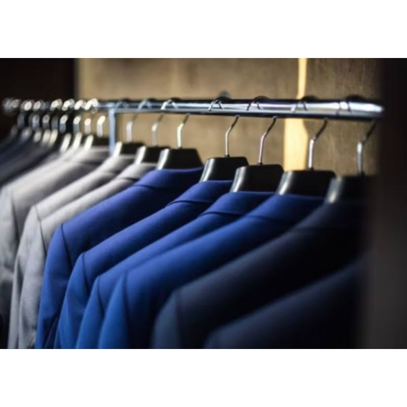 Hanger Baju Distro 282 hitam (1 pcs ) / Hanger 282 Hitam /Hanger Bahu Halus / Hanger Plastik 282