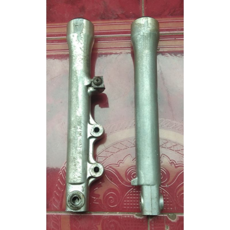 buttom tabung selongsong skok shock depan original suzuki tornado gs 110cc bisa pnp satria 2 tak lum